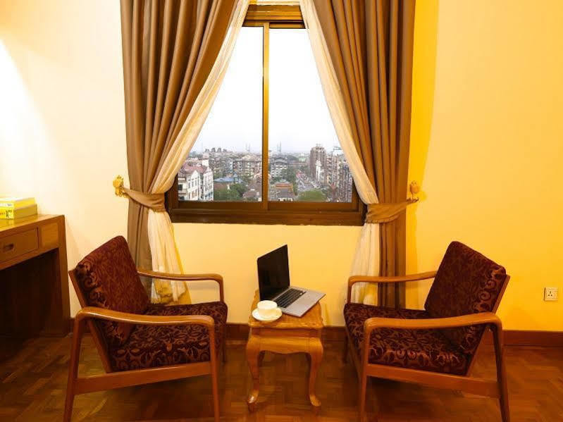 Queen'S Park Hotel Yangon Exterior foto